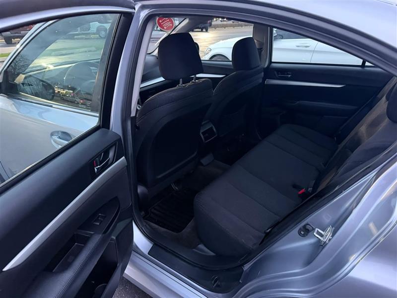 Subaru Legacy 2.5i Premium 2012