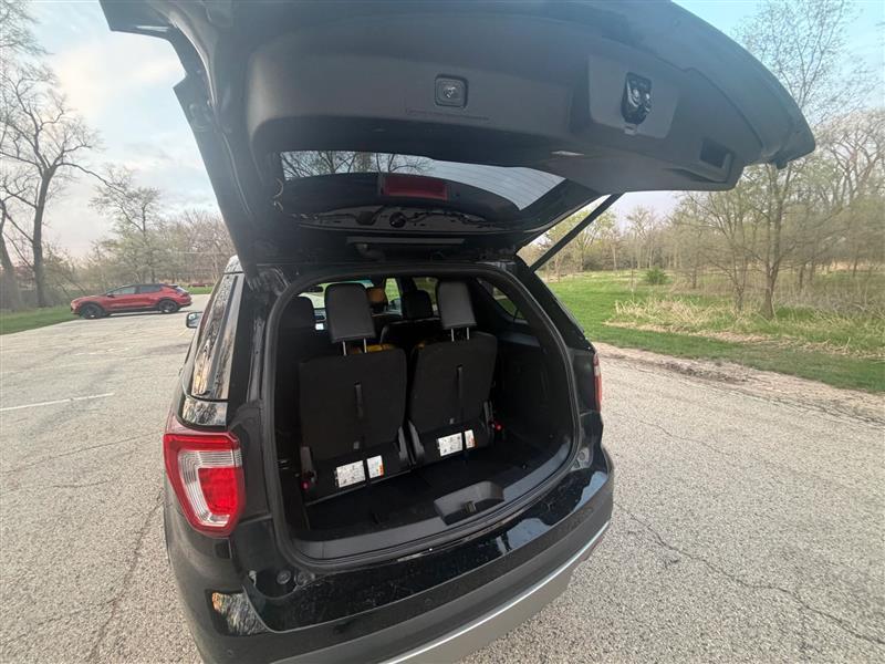 Ford Explorer XLT 4WD 2017