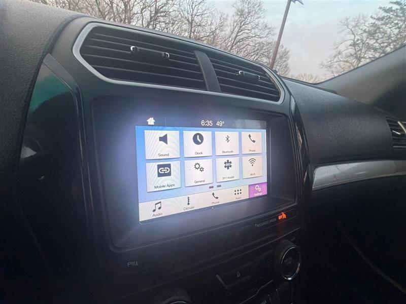 Ford Explorer XLT 4WD 2017