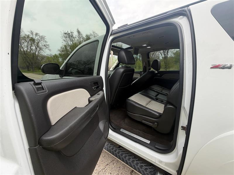 Chevrolet Suburban LTZ 1500 4WD 2008