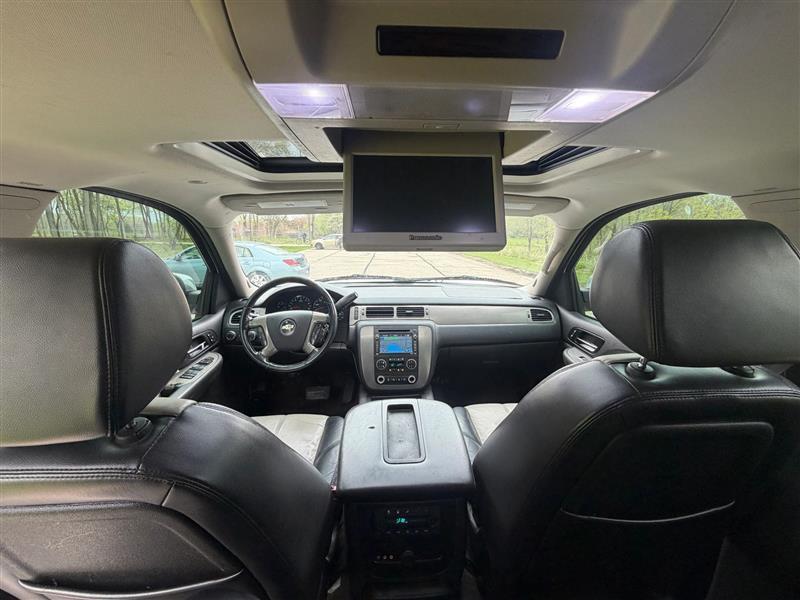 Chevrolet Suburban LTZ 1500 4WD 2008