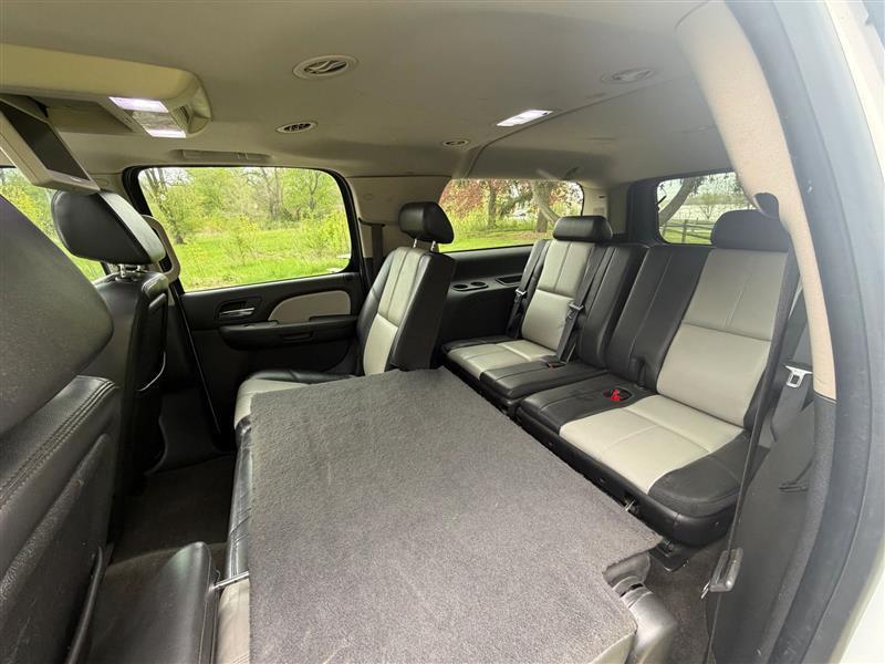 Chevrolet Suburban LTZ 1500 4WD 2008