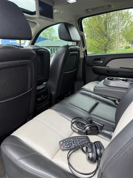 Chevrolet Suburban LTZ 1500 4WD 2008