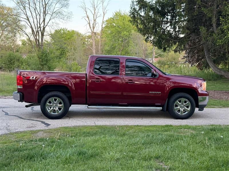GMC Sierra 1500 SLT Crew Cab 4WD 2013