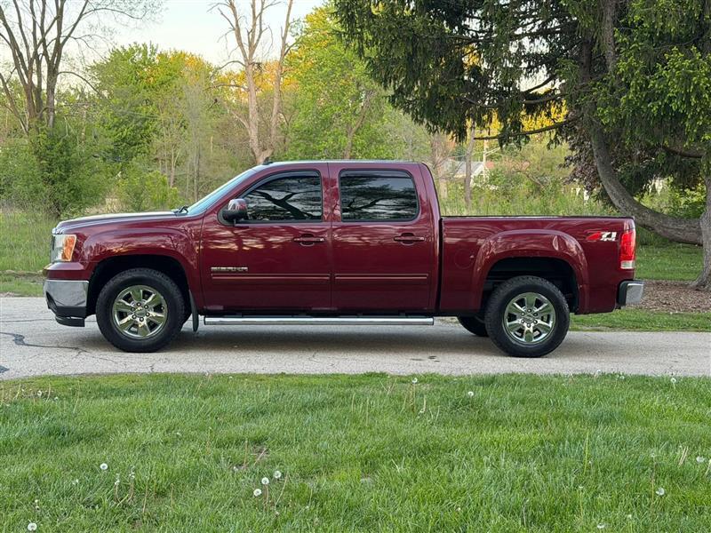 GMC Sierra 1500 SLT Crew Cab 4WD 2013