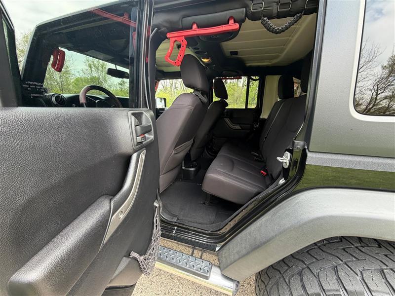 Jeep Wrangler Unlimited Sport 4WD 2014