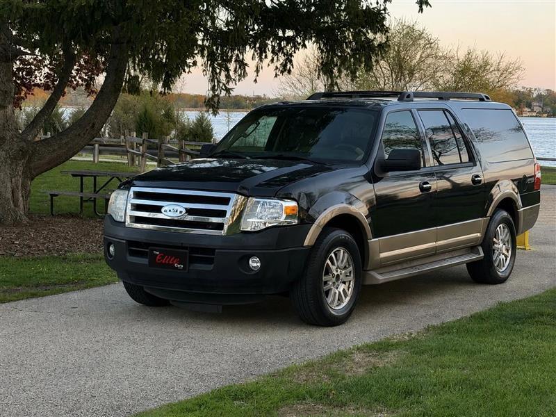 Ford Expedition 4WD 4dr XLT 2013