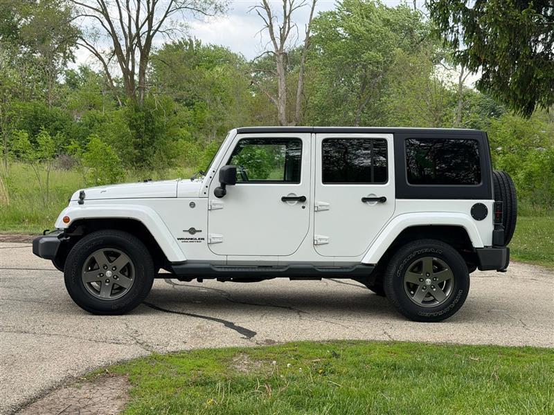 Jeep Wrangler Unlimited Sport 4WD 2013