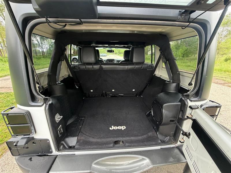Jeep Wrangler Unlimited Sport 4WD 2013
