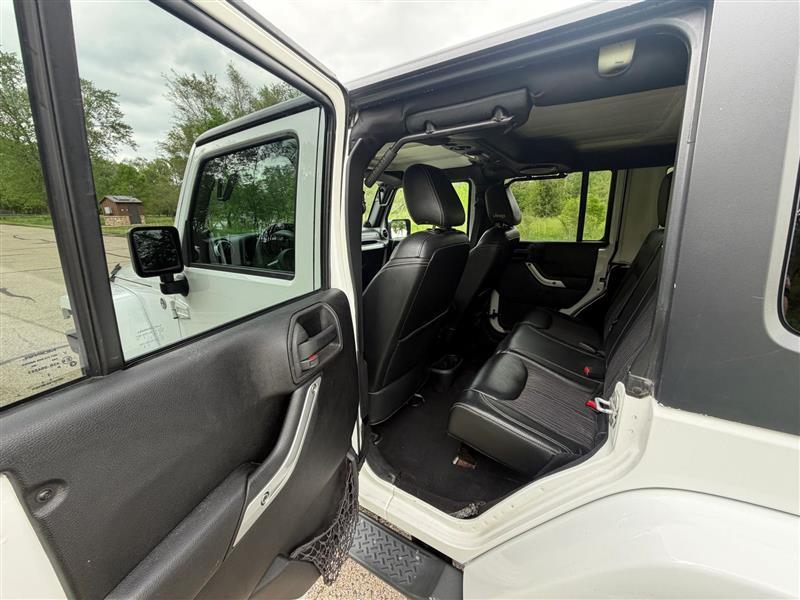 Jeep Wrangler Unlimited Sport 4WD 2013