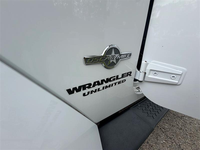 Jeep Wrangler Unlimited Sport 4WD 2013