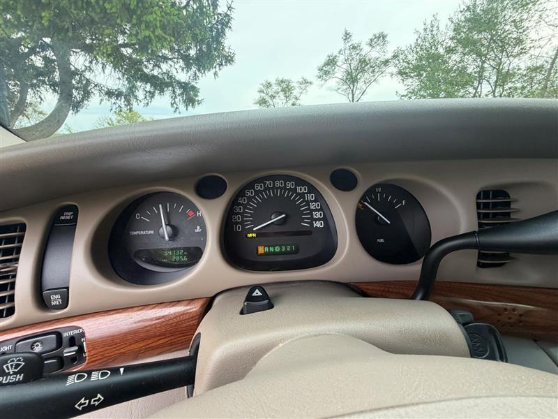 Buick LeSabre Custom 2002