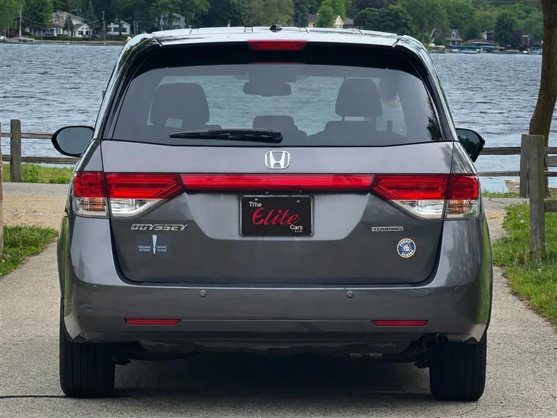 Honda Odyssey Touring Elite 2016