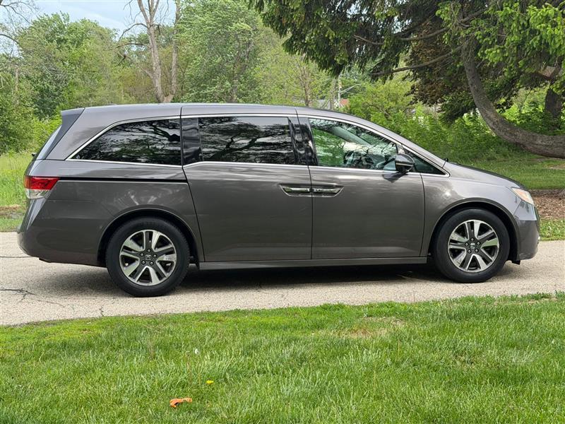 Honda Odyssey Touring Elite 2016