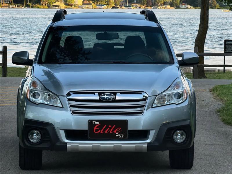 Subaru Outback 2.5i Limited 2013