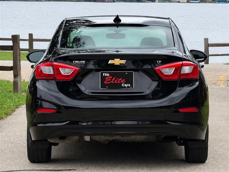 Chevrolet Cruze LT Auto 2018