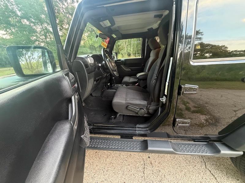 Jeep Wrangler Unlimited Sport 4WD 2012