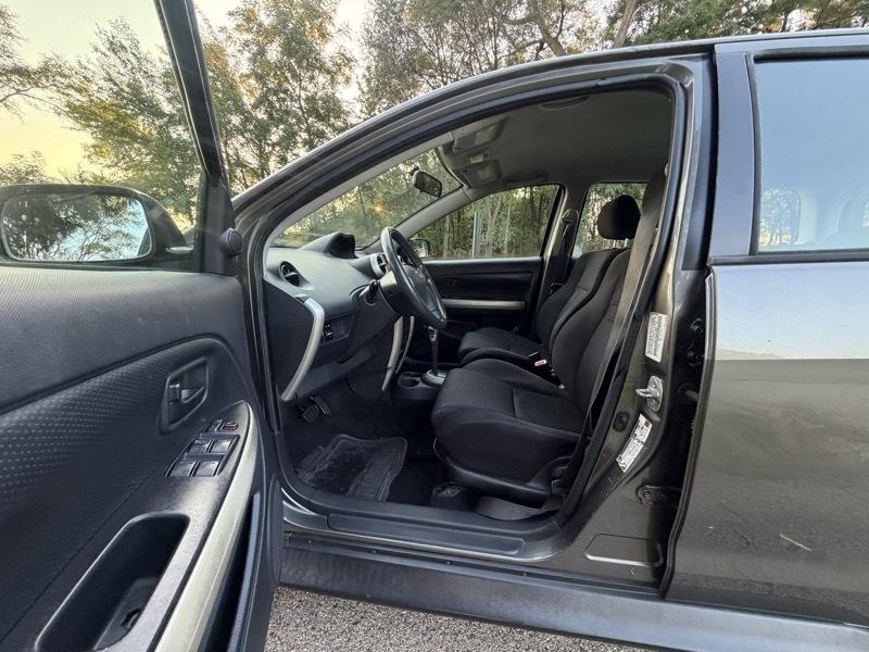 Scion xA Hatchback 2005