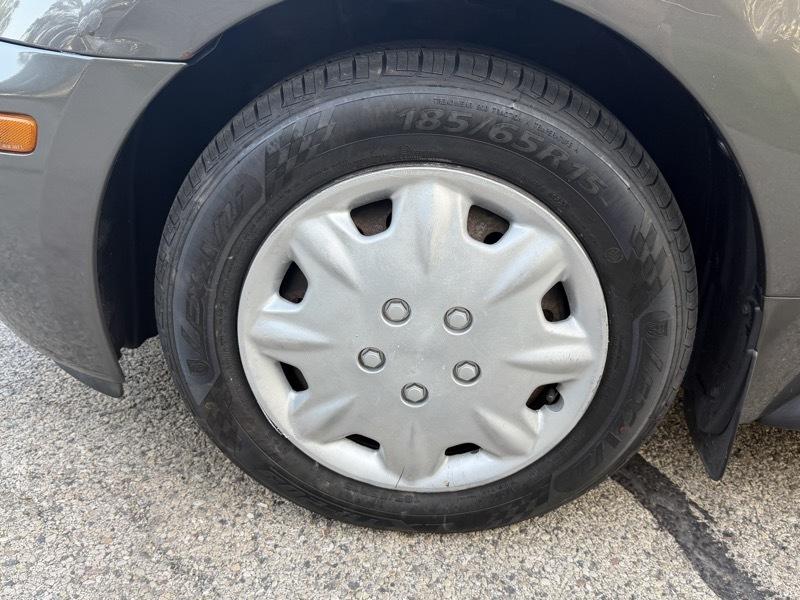 Scion xA Hatchback 2005
