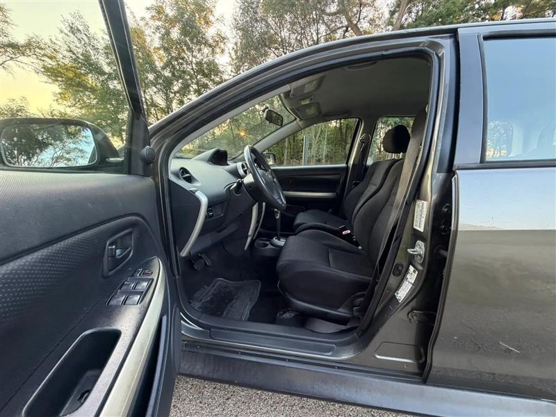 Scion xA Hatchback 2005