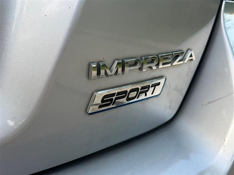 Subaru Impreza 2.0i Sport Premium PZEV CVT 5-Door 2015