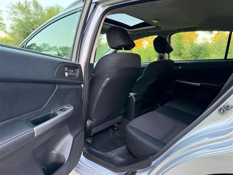 Subaru Impreza 2.0i Sport Premium PZEV CVT 5-Door 2015