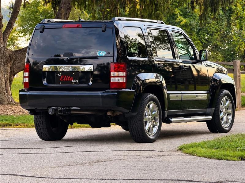 Jeep Liberty Limited 4WD 2011