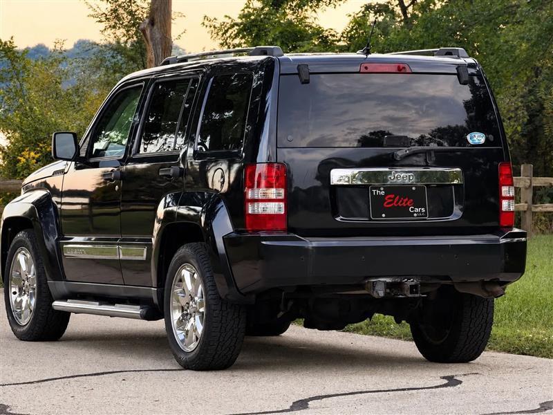 Jeep Liberty Limited 4WD 2011