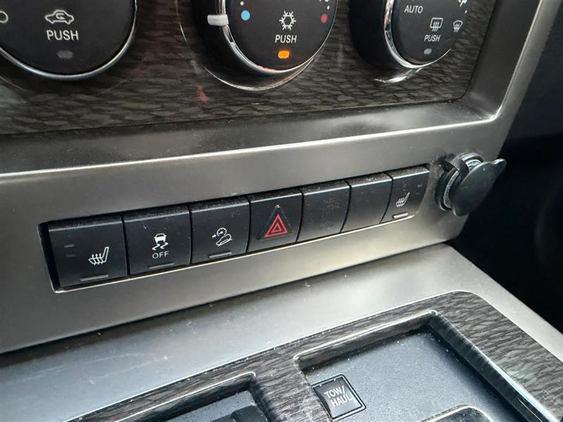 Jeep Liberty Limited 4WD 2011