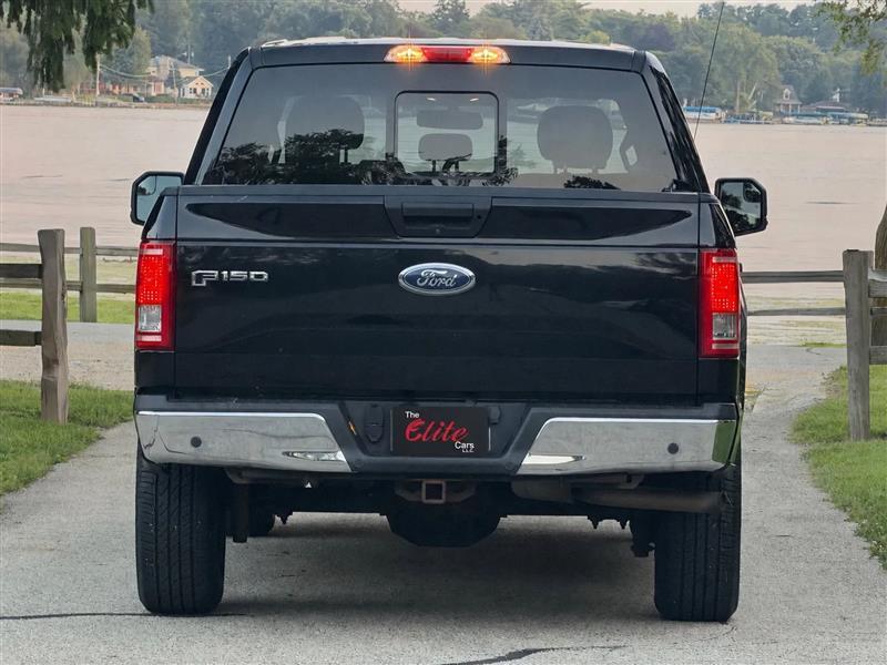 Ford F-150 XLT SuperCrew 5.5-ft. Bed 4WD 2017