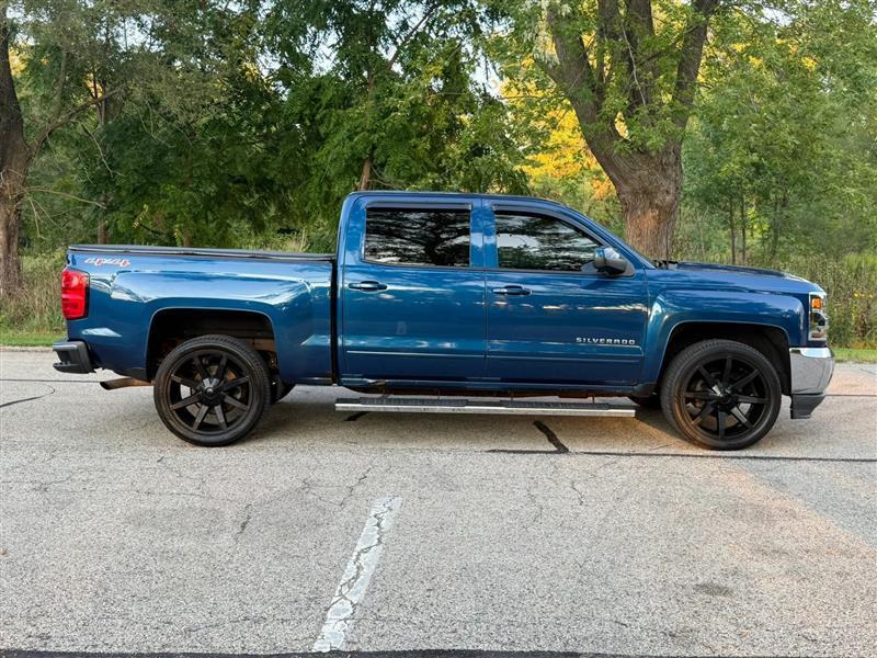 Chevrolet Silverado 1500 LT Crew Cab 4WD 2017