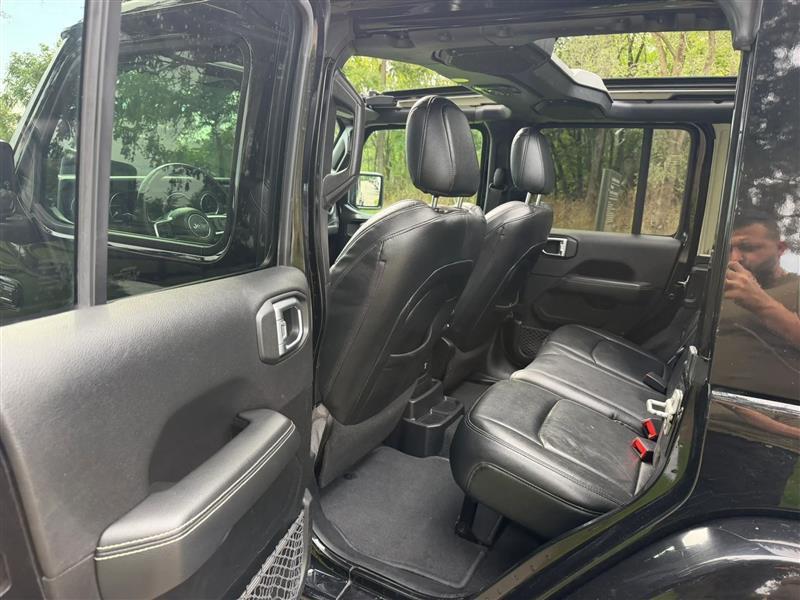 Jeep Wrangler Unlimited Sahara 2020