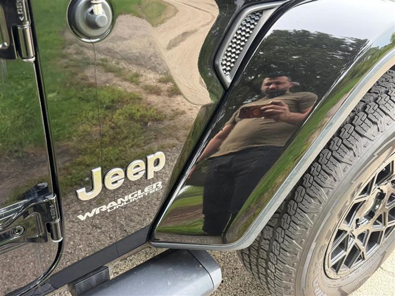Jeep Wrangler Unlimited Sahara 2020