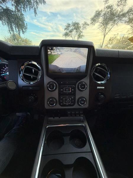 Ford F-250 SD Lariat Crew Cab 4WD 2014