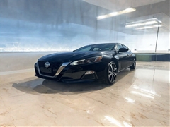 2021 Nissan Altima  2021 Nissan Altima