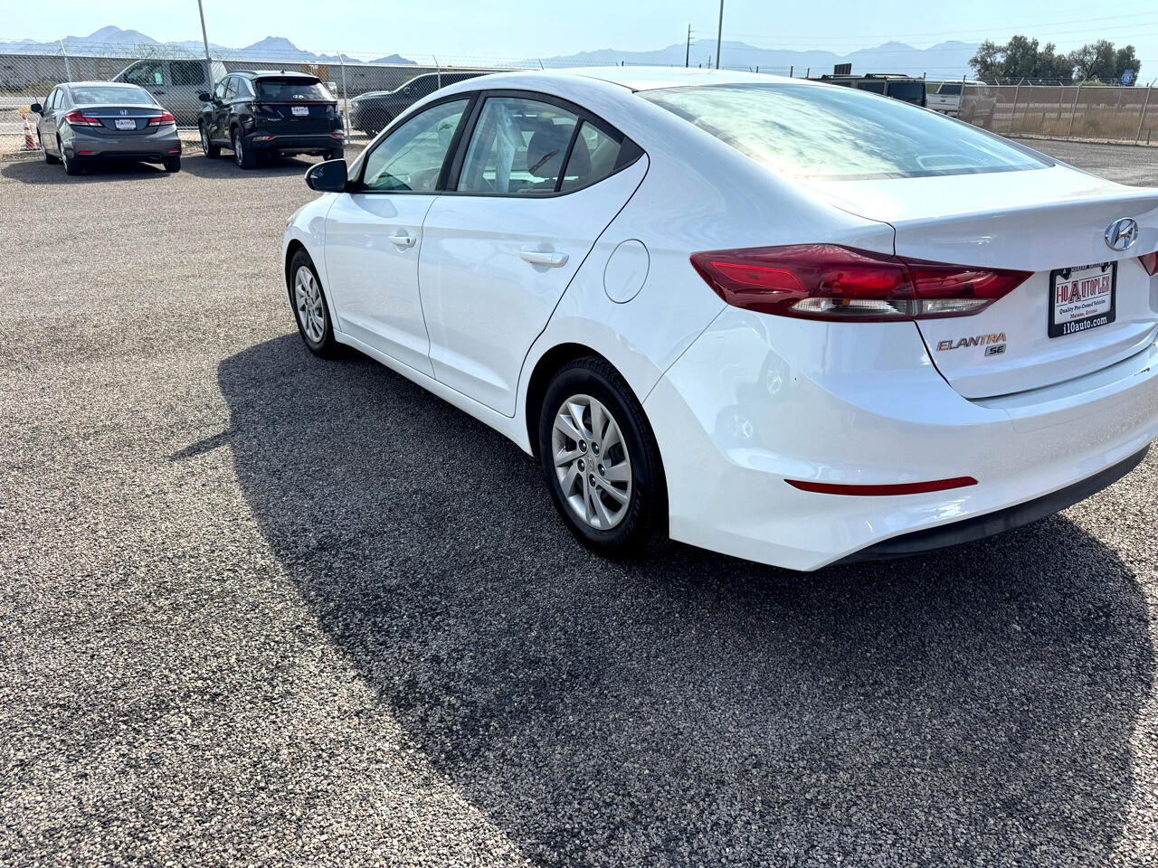 2018 Hyundai Elantra SE photo 3