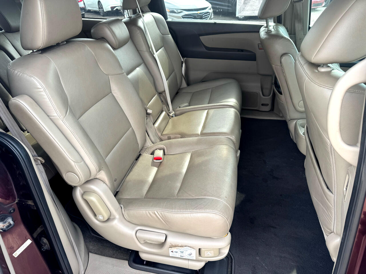 2013 Honda Odyssey Touring photo 15
