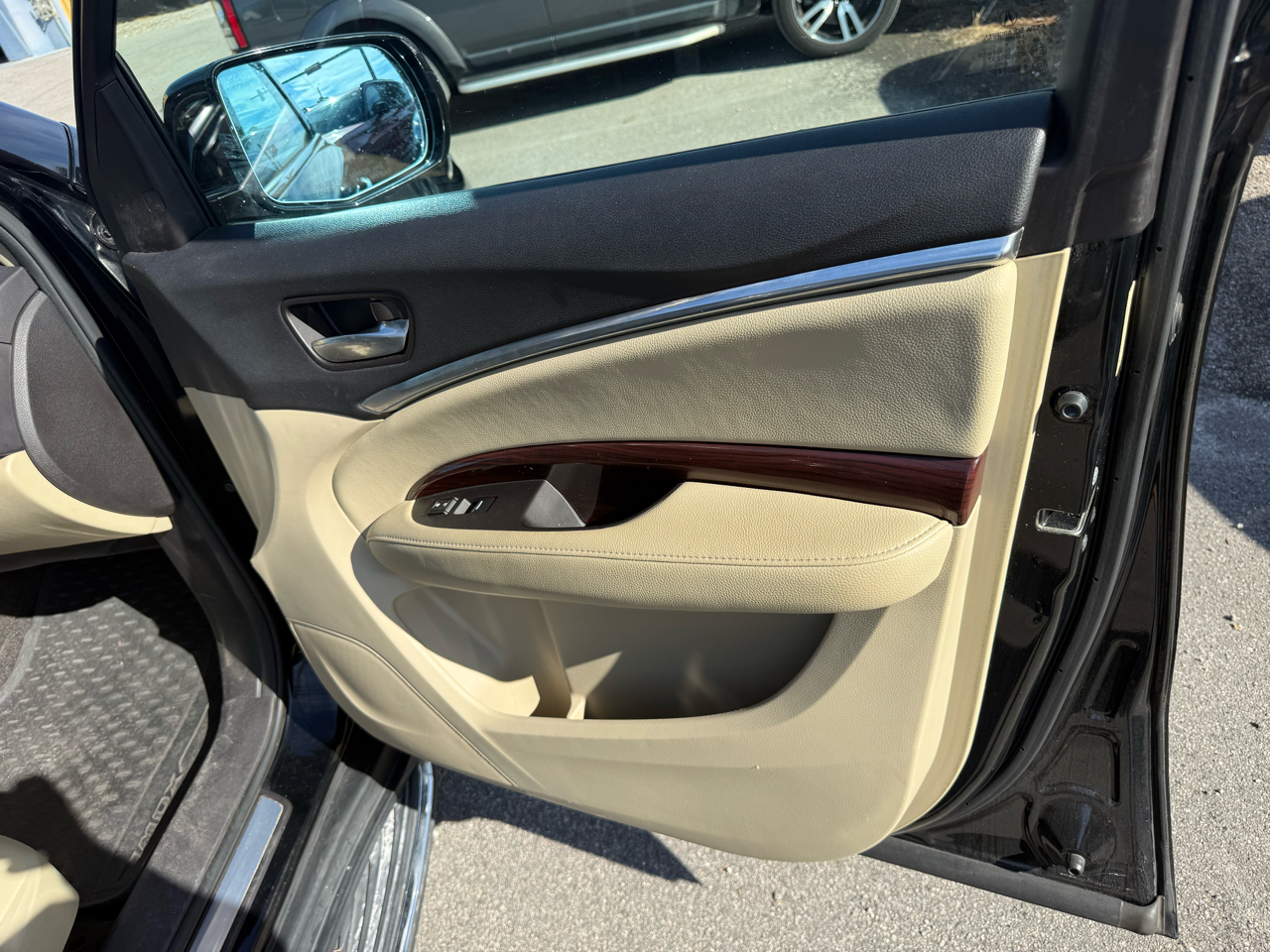 Acura MDX SH-AWD 9-Spd AT w/Tech Package 2016