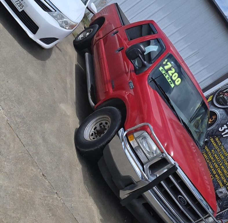 Ford F-250 SD XL Crew Cab 2WD 2003