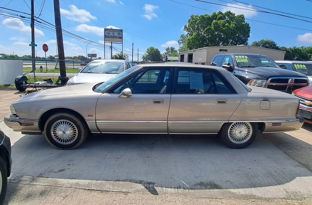 Oldsmobile Ninety Eight Regency Elite Series I 1995 Oldsmobile Ninety Eight Regency Elite Series I 1995