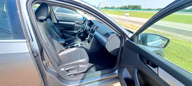 Volkswagen Passat 2.0L TDI SE MT 2013 Volkswagen Passat 2.0L TDI SE MT 2013