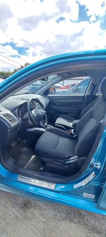 Mitsubishi Outlander Sport SE 2WD 2011 Mitsubishi Outlander Sport SE 2WD 2011