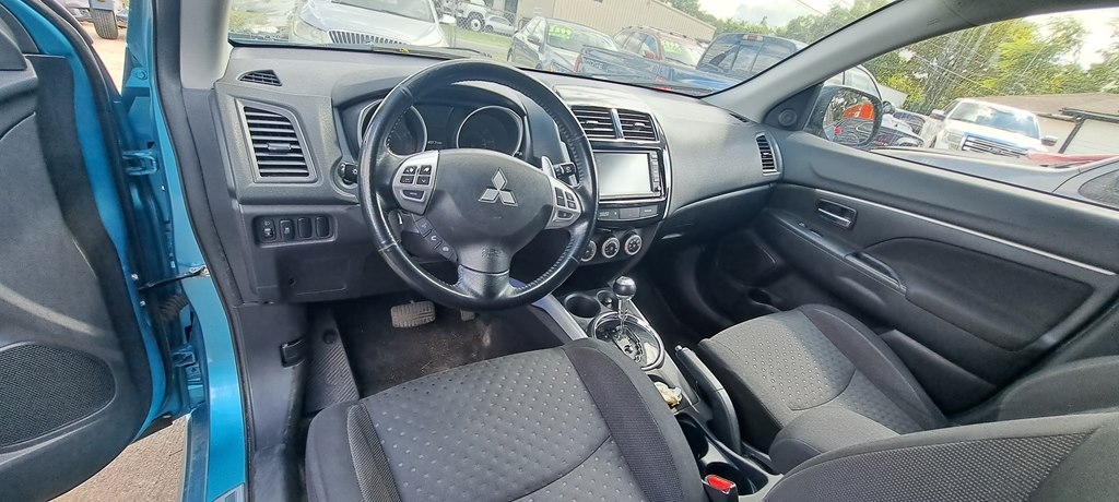 Mitsubishi Outlander Sport SE 2WD 2011 Mitsubishi Outlander Sport SE 2WD 2011