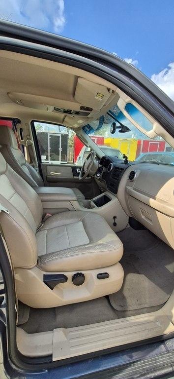 Ford Expedition Eddie Bauer 5.4L 2WD 2003