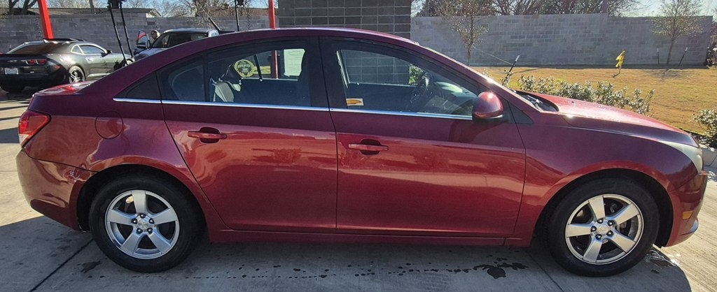 Chevrolet Cruze 1LT 2012