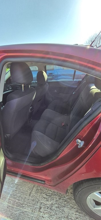 Chevrolet Cruze 1LT 2012