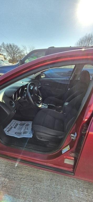 Chevrolet Cruze 1LT 2012