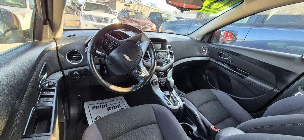Chevrolet Cruze 1LT 2012