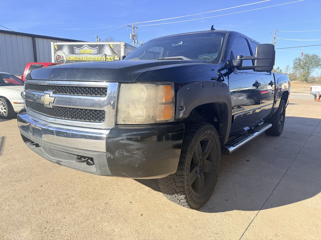 2008 Chevrolet Silverado 1500 LTZ Crew Cab 2WD