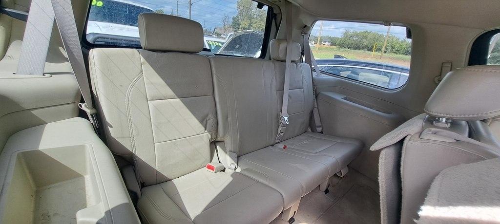 Infiniti QX56 RWD 2006